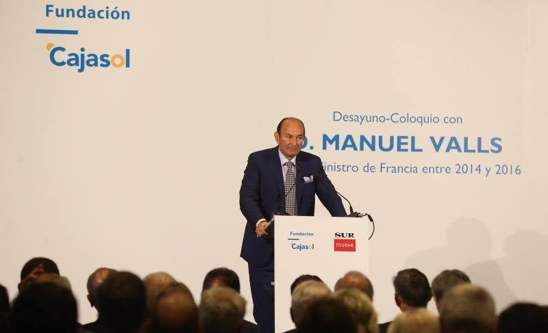 El desayuno-coloquio en colaboración con la Fundación Cajasol se celebró en el Hotel Barceló