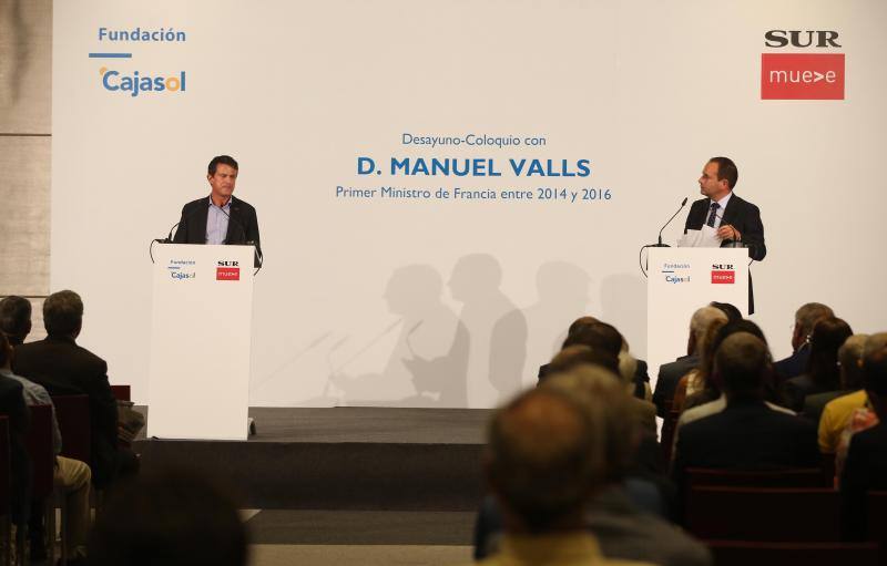 El desayuno-coloquio en colaboración con la Fundación Cajasol se celebró en el Hotel Barceló