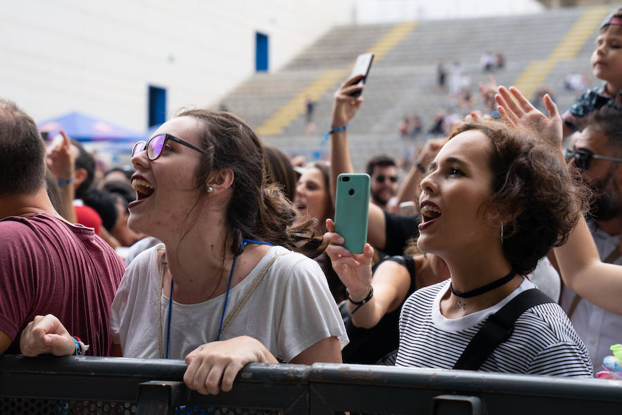 Los Planetas, Iván Ferreiro, Sidonie, La Casa Azul y Coque Malla actuaron en el Auditorio