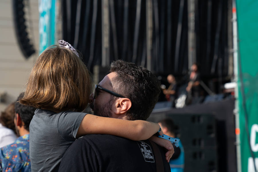 Los Planetas, Iván Ferreiro, Sidonie, La Casa Azul y Coque Malla actuaron en el Auditorio