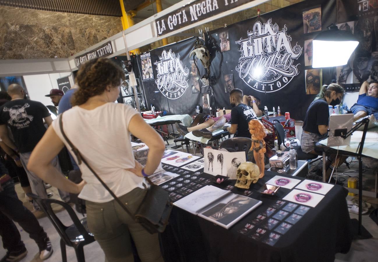 Todo por y para los tatuajes. Málaga celebra la quinta edición de este evento dedicado a este mundo, que acoge novedades y tendencias del sector y un gran número de oportunidedes de llevarse una nueva obra de profesional tatuador. 