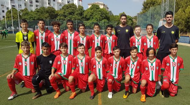 El Tiro Pichón volvió a ganar y es líder del grupo 2 de la Primera Andaluza infantil . 