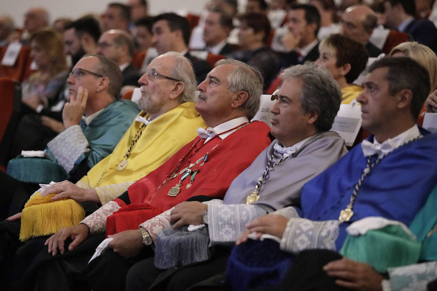 El rector Narváez ha apelado a la tradición universitaria, la credibilidad y confianza que la sociedad ha puesto en la institución para frenar estos casos de corrupción