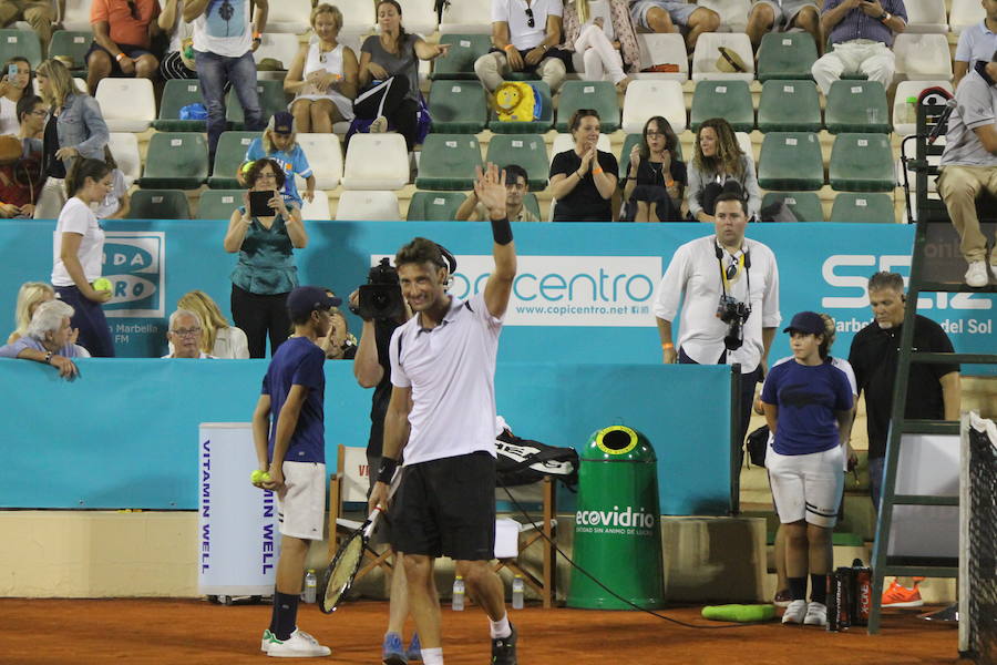 Juan Carlos Ferrero se lleva el torneo tras ganar a Safin