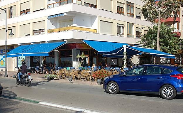 Lugar donde varios encapuchados golpearon y redujeron a la víctima para introducirla por la fuerza en un todoterreno. 