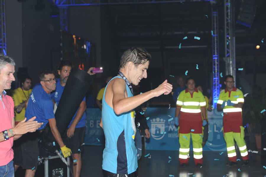 El Cueva de Nerja arrasa en la prueba, que fue nocturna