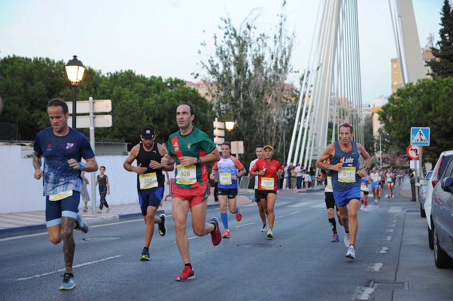 El Cueva de Nerja arrasa en la prueba, que fue nocturna