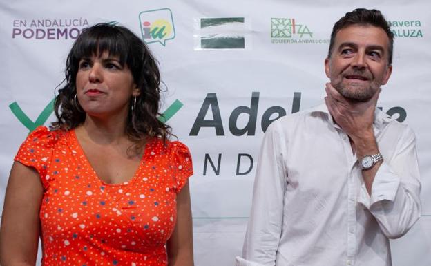 Teresa Rodríguez y Antonio Maíllo. 