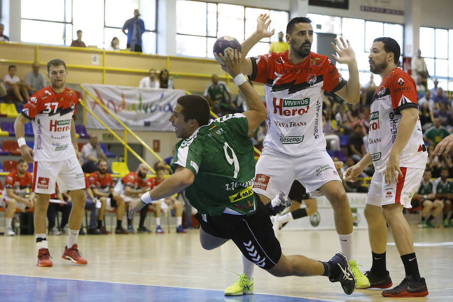 Fotos: Los mejores momentos del Conservas Alsur-Balonmano Navas