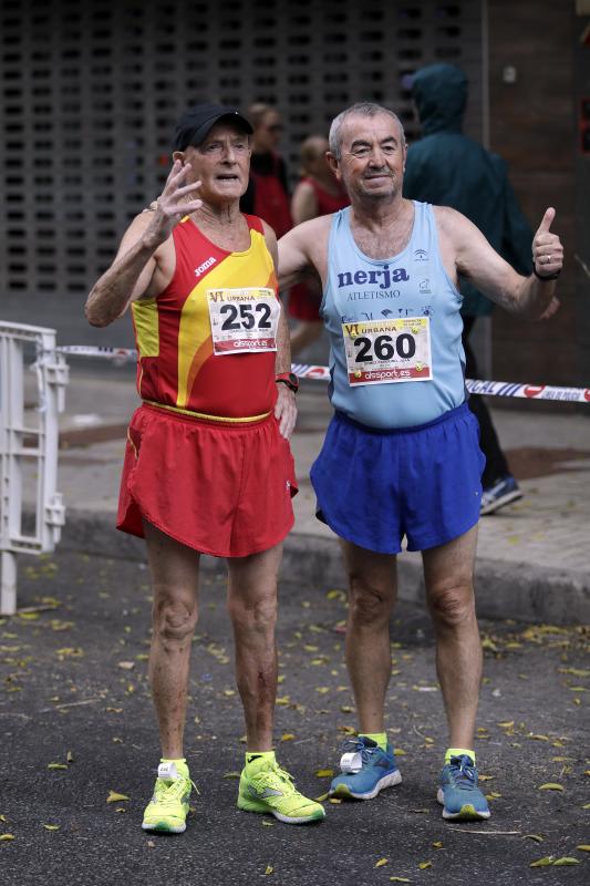 El Distrito Carretera de Cádiz acogió este domingo la carrera que discurre entre estos dos barrios de la capital y en el que han participado unos 700 corredores