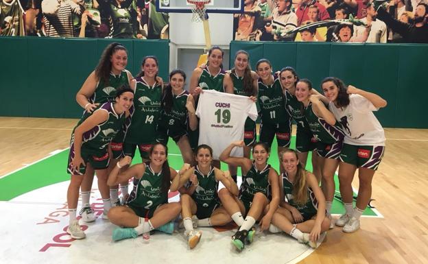 El Unicaja apabulla al Roquetas y el EBG se lleva la victoria en Primera Nacional