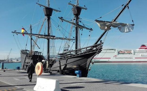 Imagen de archivo de la Nao Victoria en el puerto de Málaga. 