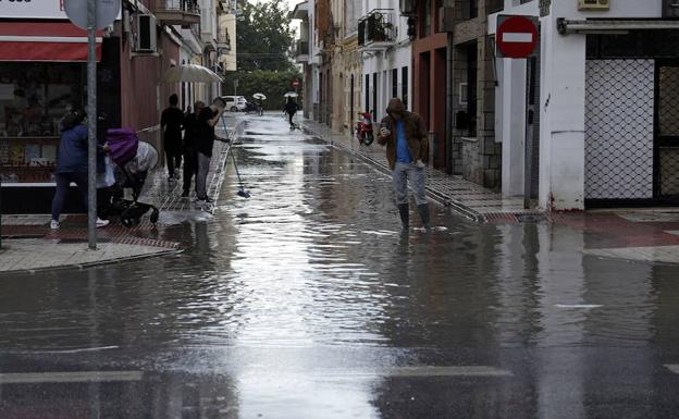 La zona entre las avenidas de Europa y Héroes de Sostoa se volvió a anegar con las lluvias de la pasada semana. 