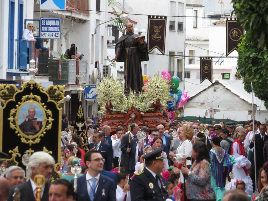 El desfile forma parte del programa de actividades de la feria