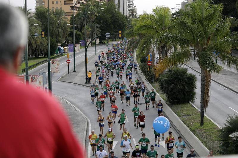 Más de 18.000 personas corrieron por las calles de Málaga en la 40 edición de esta tradicional prueba popular