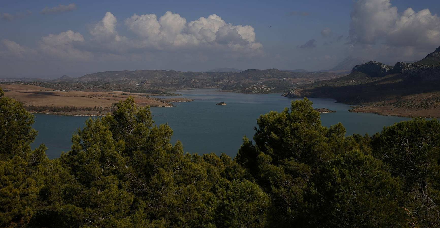 Presa del Guadalteba.