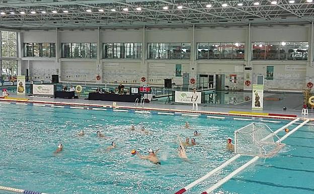 El Waterpolo Málaga debuta con derrota ante el subcampeón