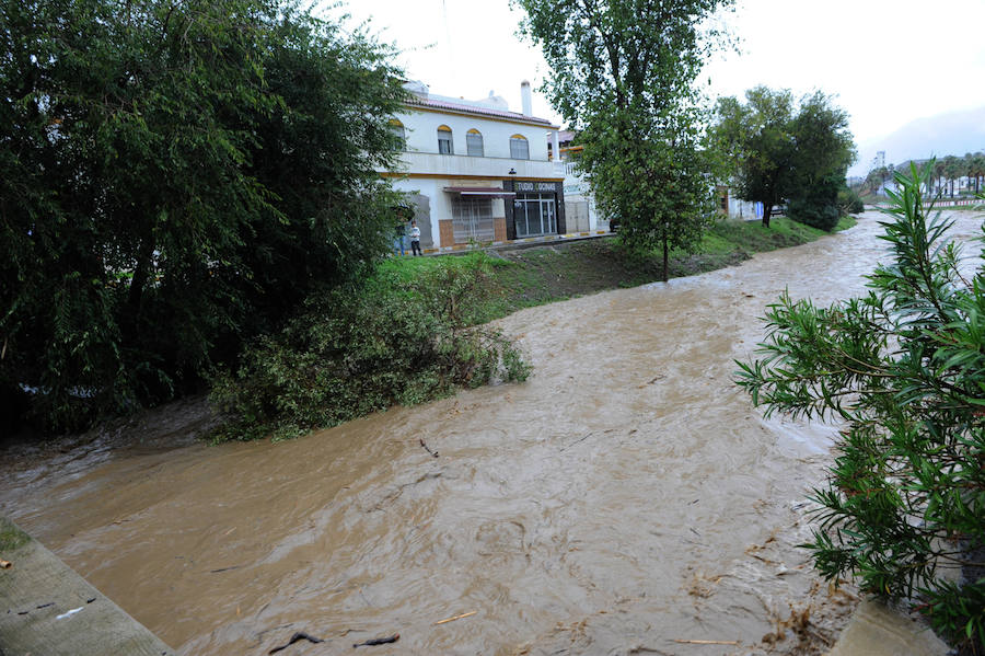 Calles anegadas en Estepona