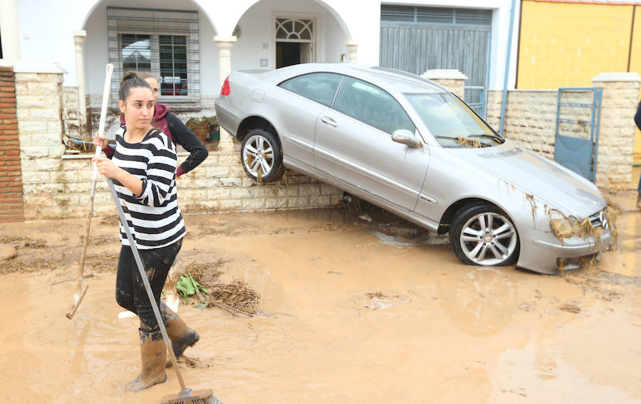 Bobadilla, Campillos, Teba, Casarabonela, Ardales y Estepona se llevan lo peor de la alerta roja que ha dejado registros históricos