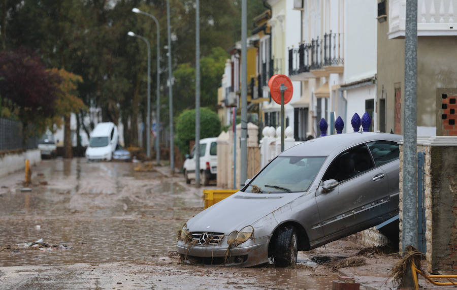 Bobadilla, Campillos, Teba, Casarabonela, Ardales y Estepona se llevan lo peor de la alerta roja que ha dejado registros históricos