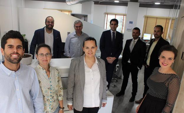 Parte del equipo de la oficina de Málaga de Unidad de Control Integral.