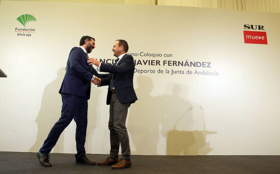 El consejero de Turismo y Deporte de la Junta de Andalucía, Francisco Javier Fernández, ha participado en un Foro SUR en el hotel NH Málaga