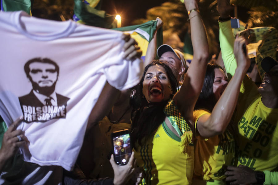 Los simpatizantes de Bolsonaro celebraron el triunfo electoral del ya nuevo presidente del país carioca 