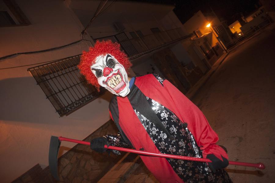 Churriana convierte sus calles en un pasaje del terror