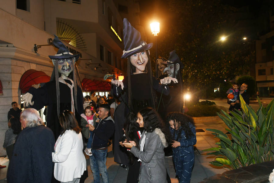 Así se ha celebrado Halloween (este viernes) por las calles de Marbella