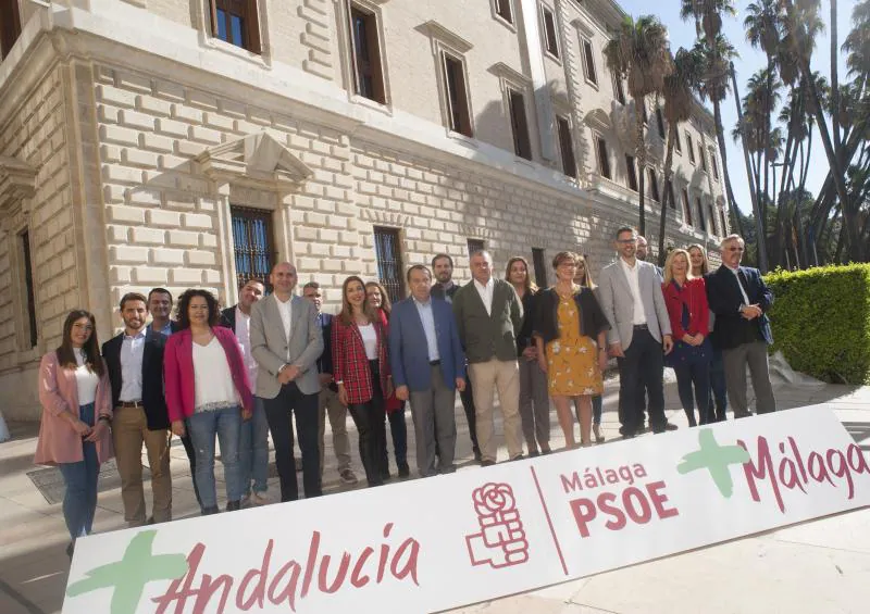 El acto del cabeza de lista del PSOE por Málaga para los comicios andaluces ha tenido lugar en calle Alcazabilla