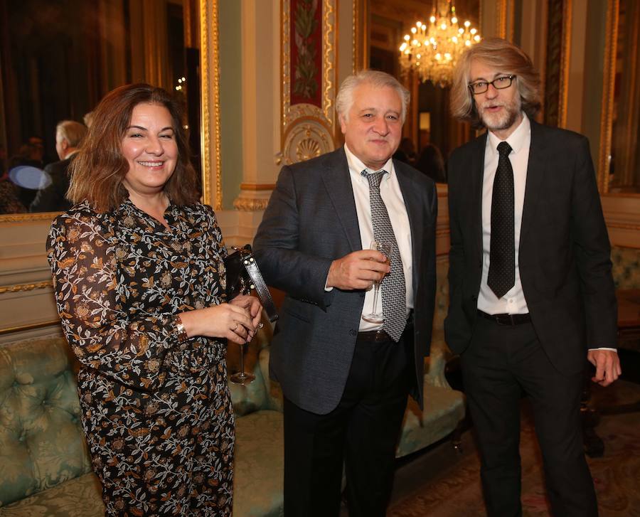 La cena organizada por Prensa Malagueña en la WTM SUR reúne a los máximos responsables del turismo nacional, regional y local en un mismo foro