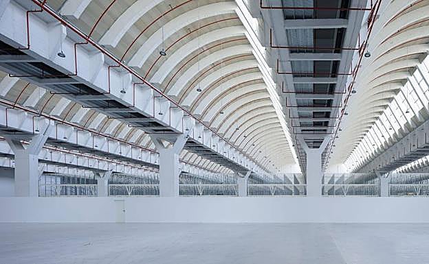 Rehabilitación de la antigua fábrica textil Intelhorce, convertida ahora en la nueva sede de Mayoral.