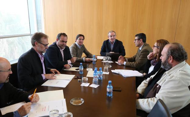 Reunión técnica con los implicados en la gestión de la EDAR Bajo Guadalhorce. 