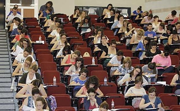 Encuentran en Suecia el paquete extraviado con los 404 exámenes de Cambridge