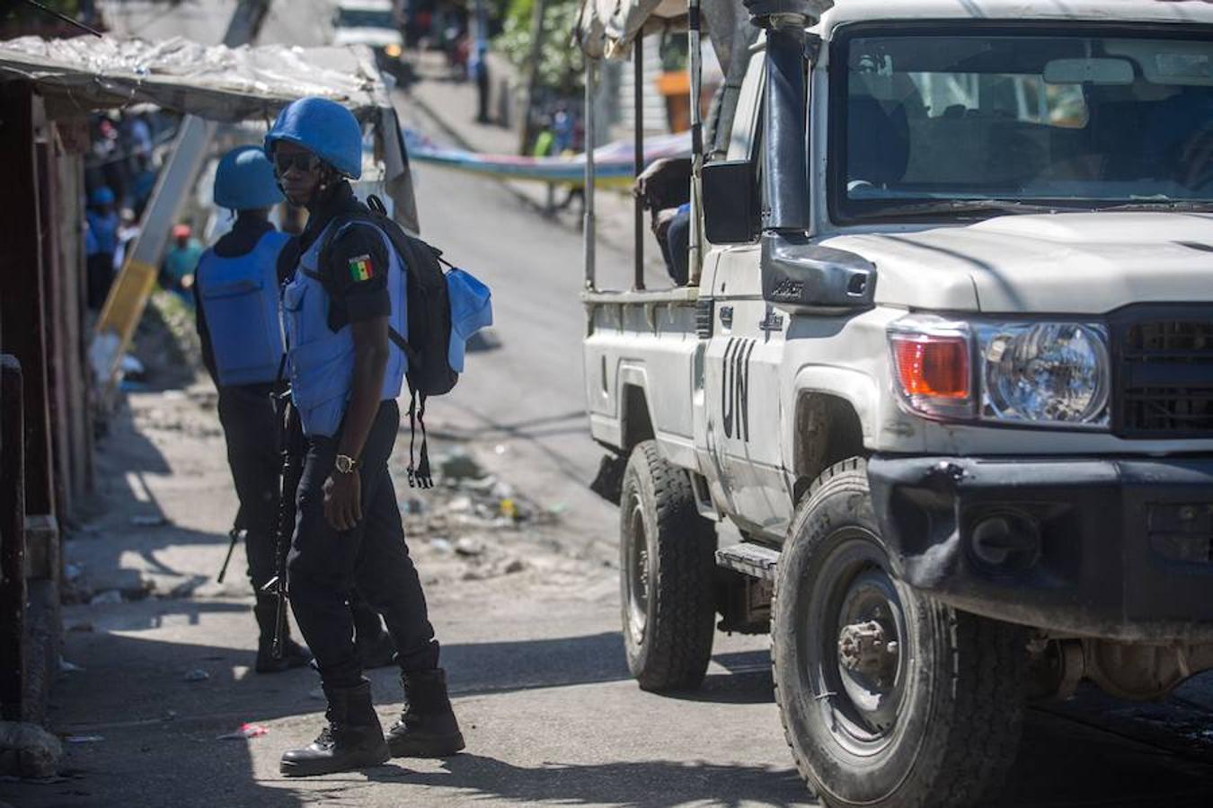 Al menos seis personas han fallecido en una revuelta contra la corrupción que va ya por su segundo día