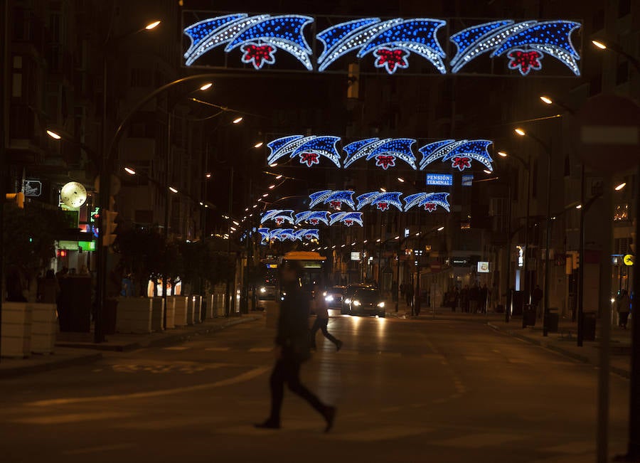 Las zonas emblemáticas de la ciudad se han iluminado este año con 2.062.104 puntos de luz leds de energía eficiente, una cifra algo superior a la del año pasado 