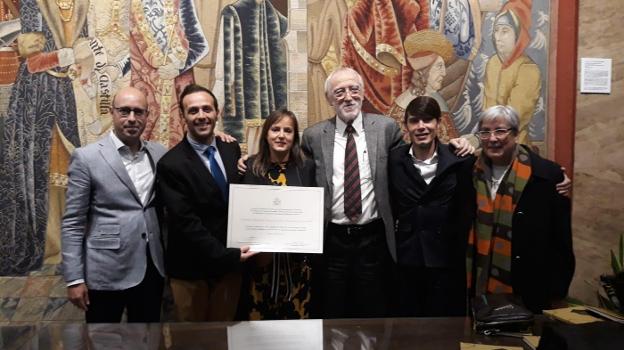 Entrega del premio de la Agencia Española de Cooperación al Desarrollo al IES Sierra de Yeguas.