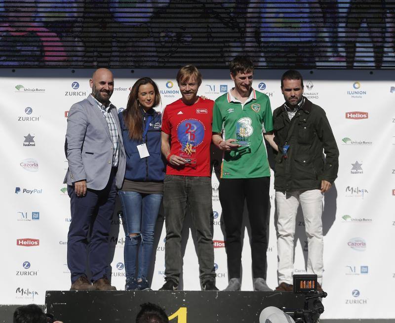 Unos 5.000 corredores participan en la novena edición de esta competición que este año tiene como novedad una prueba de 21 kilómetros