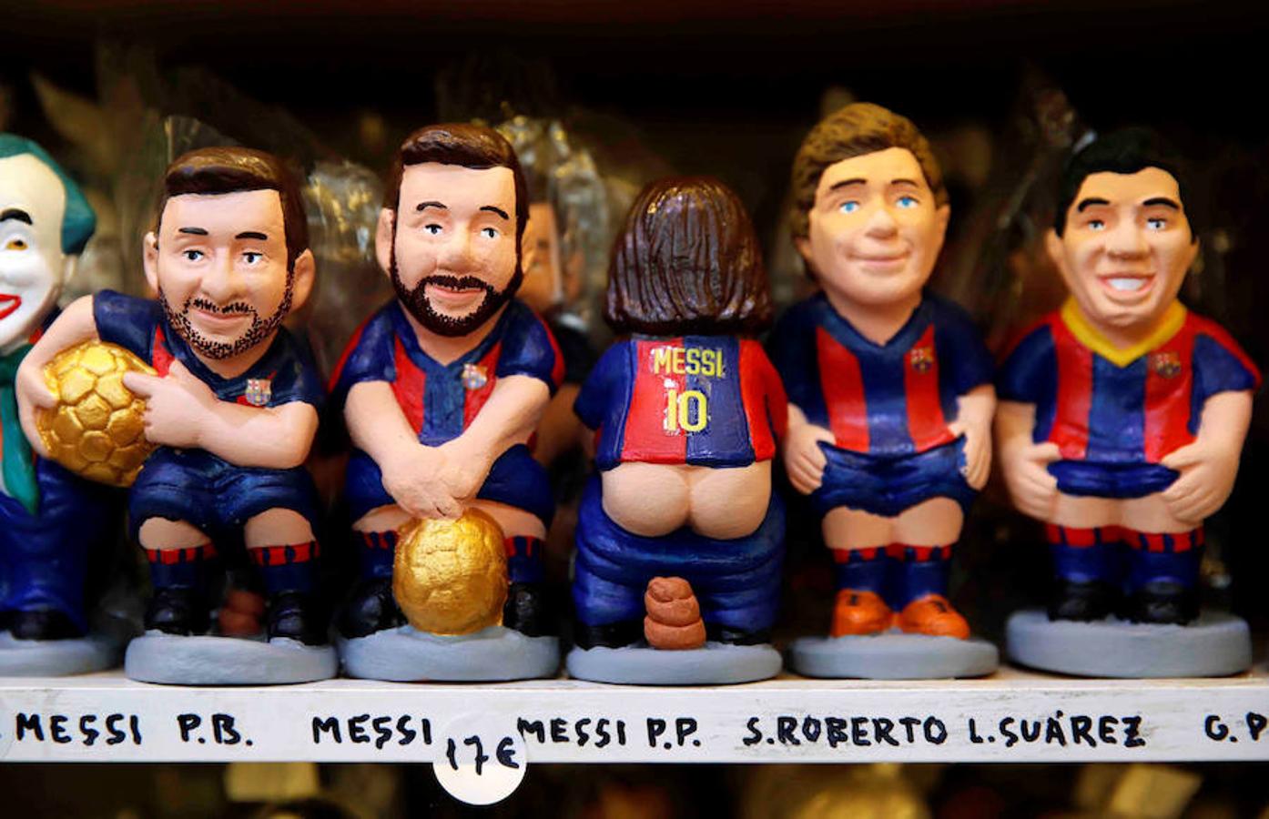 Messi, Puigdemont, Macron o Bob Marley, entre los destacados de estas tradicionales figuritas.