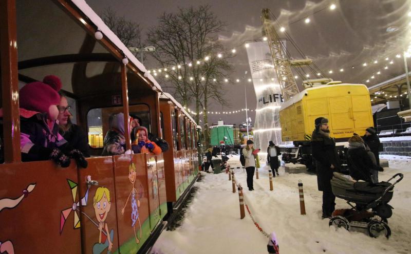 La capital de Lituania disfruta de uno de los mercados de Navidad más curiosos, con emplazamiento en la Estación de la ciudad