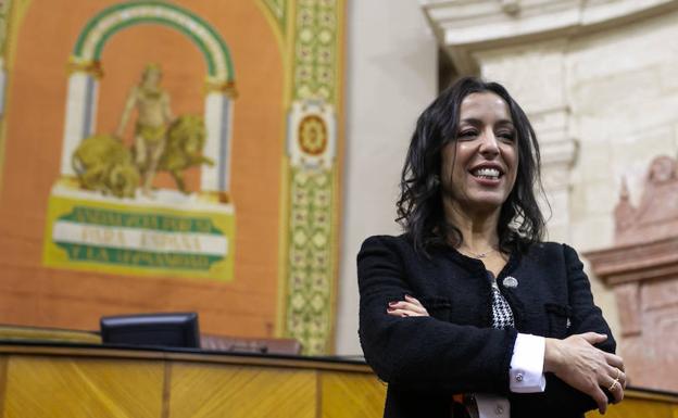La diputada almeriense de Ciudadanos Marta Bosquet, ayer tras ser elegida presidenta de la Cámara con los votos de su grupo, PP y Vox. 