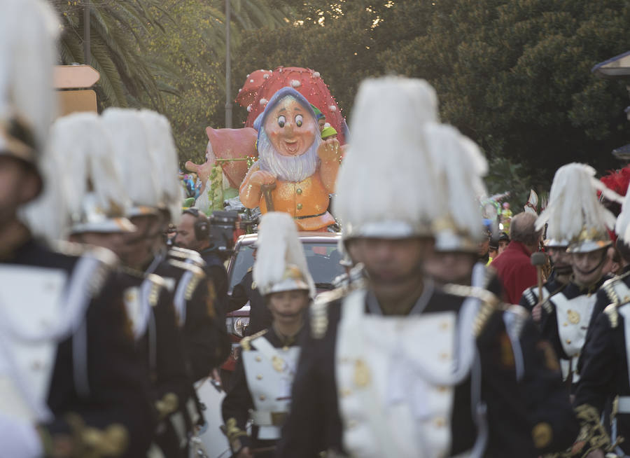 Fotos: Las mejores imágenes de la Cabalgata de los Reyes Magos de Málaga 2019