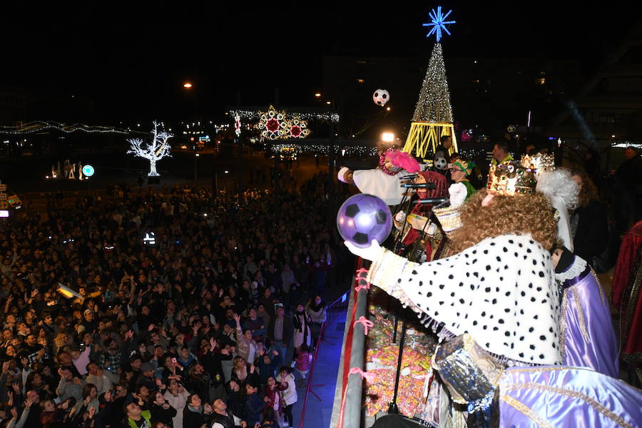 Fotos: La ilusión por los Reyes Magos toma Marbella