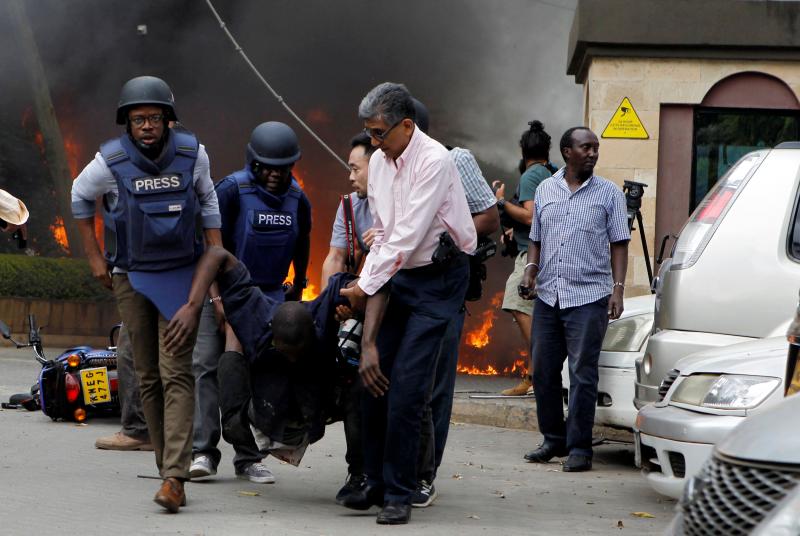 El ataque contra un hotel de lujo en Nairobi, producido este martes, ha dejado al menos 5 muertos y 30 heridos