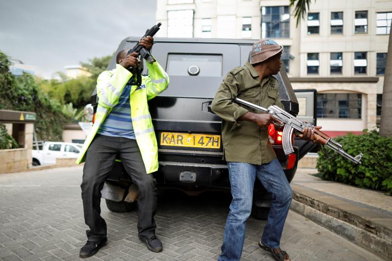 El ataque contra un hotel de lujo en Nairobi, producido este martes, ha dejado al menos 5 muertos y 30 heridos