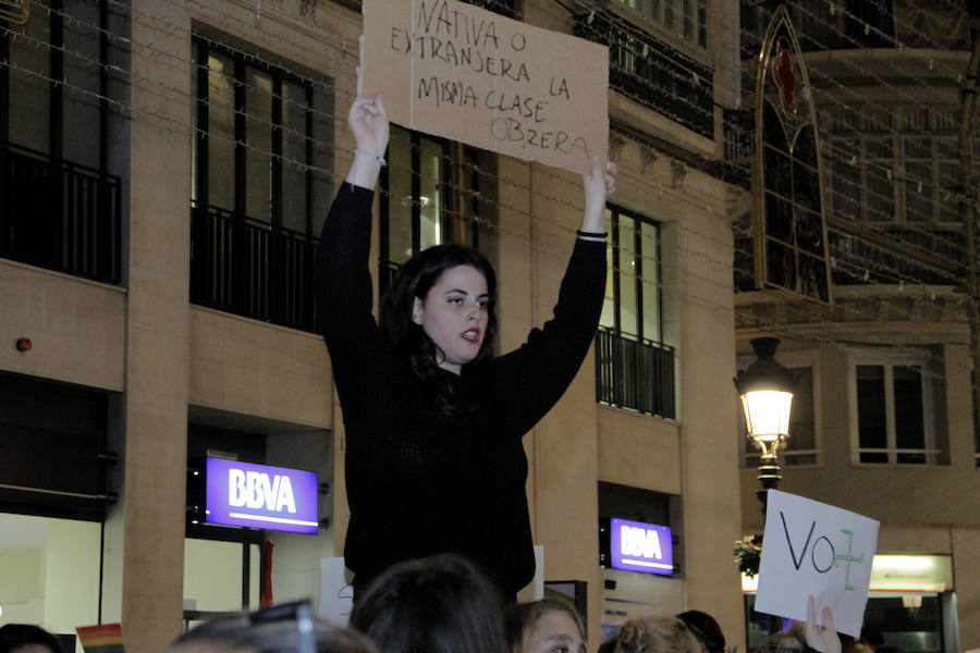 Fotos: Manifestación feminista en Málaga &#039;Ni un paso atrás&#039;, en imágenes