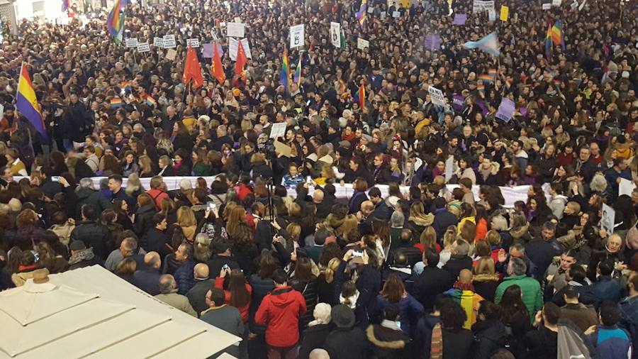 Fotos: Manifestación feminista en Málaga &#039;Ni un paso atrás&#039;, en imágenes