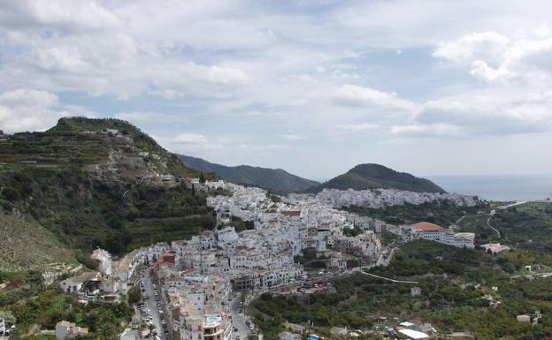 En Frigiliana apenas quedan vestigios del recinto amurallado de Lizar.