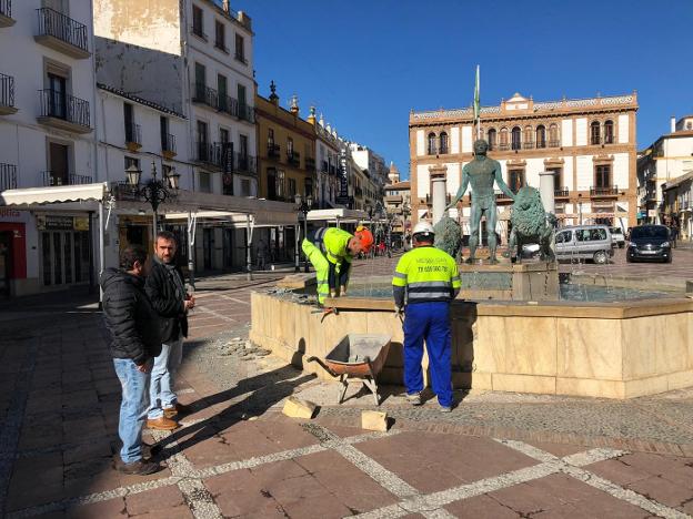 Ronda prevé finalizar la mejora de la plaza del Socorro antes de Semana Santa