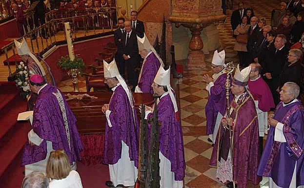 Funeral en la Catedral de Málaga.
